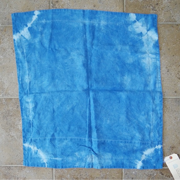 NWT Totally Super Deluxe Cobalt Blue Lines Shibori Pillowcase 23" x 23" - Picture 3 of 5